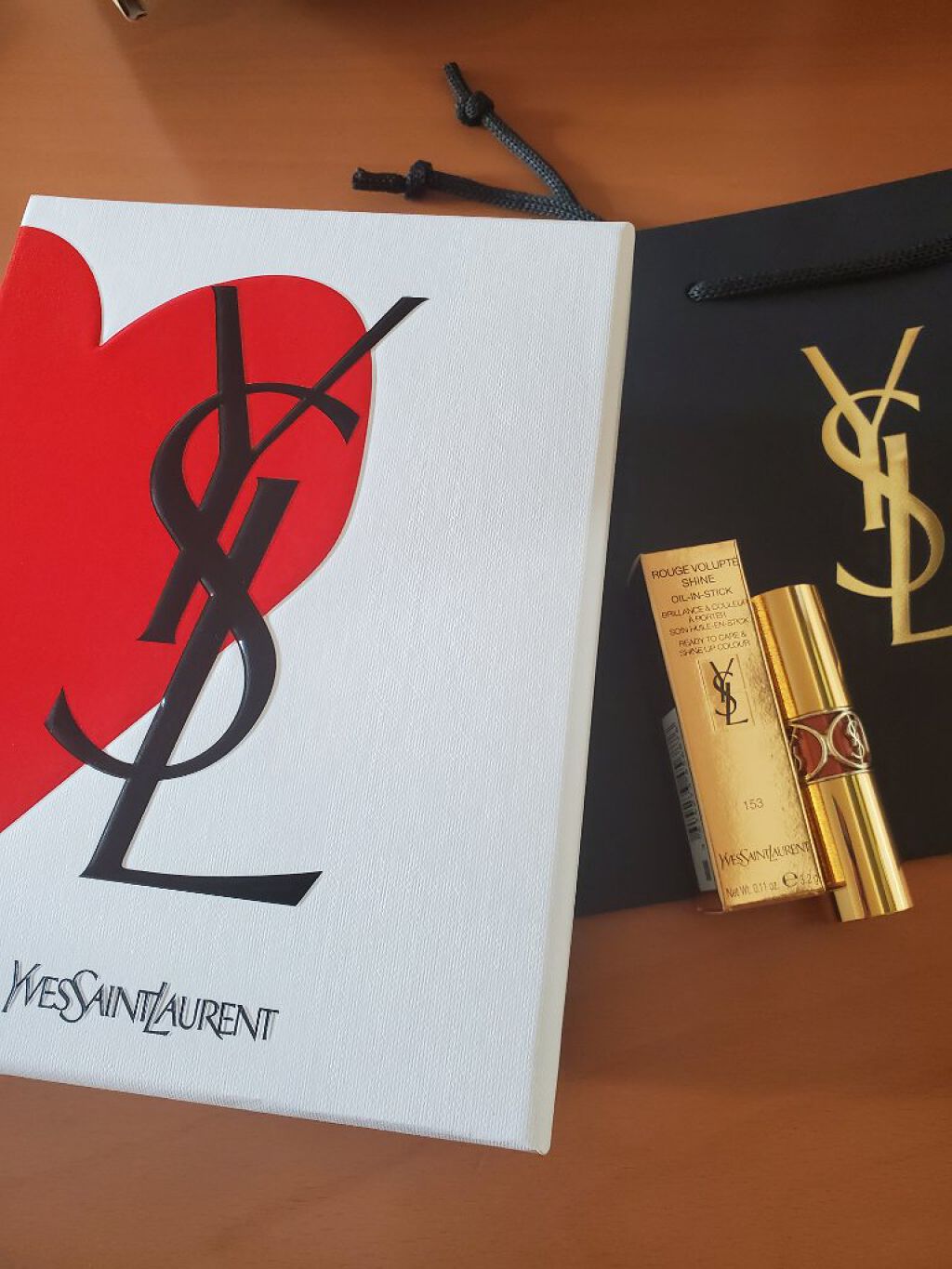 ルージュ ヴォリュプテ シャイン No.153 ロゼ ダンテル/YVES SAINT LAURENT BEAUTE/口紅を使ったクチコミ（2枚目）