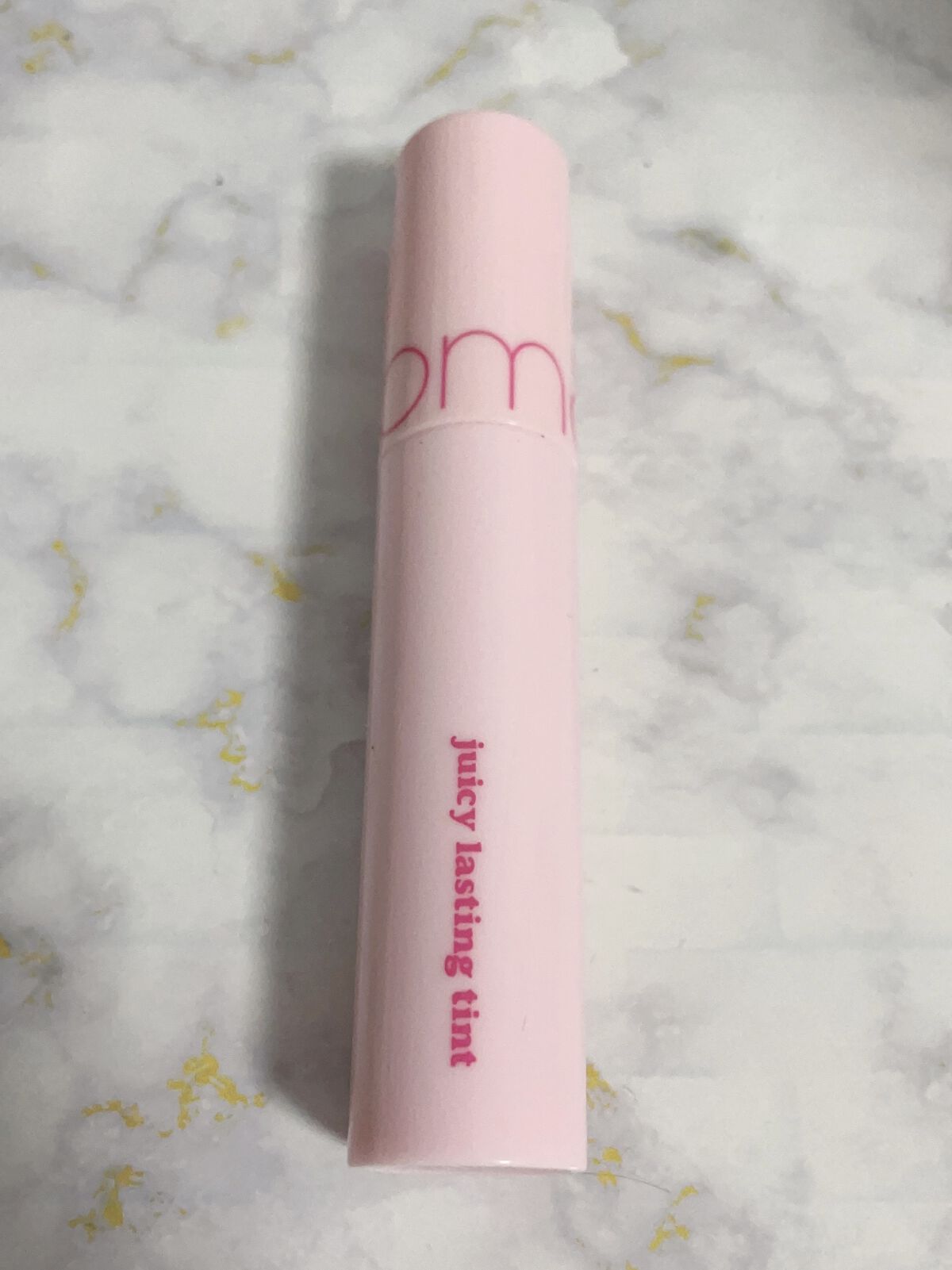 ジューシーラスティングティント/rom&nd/リップティントを使ったクチコミ（1枚目）