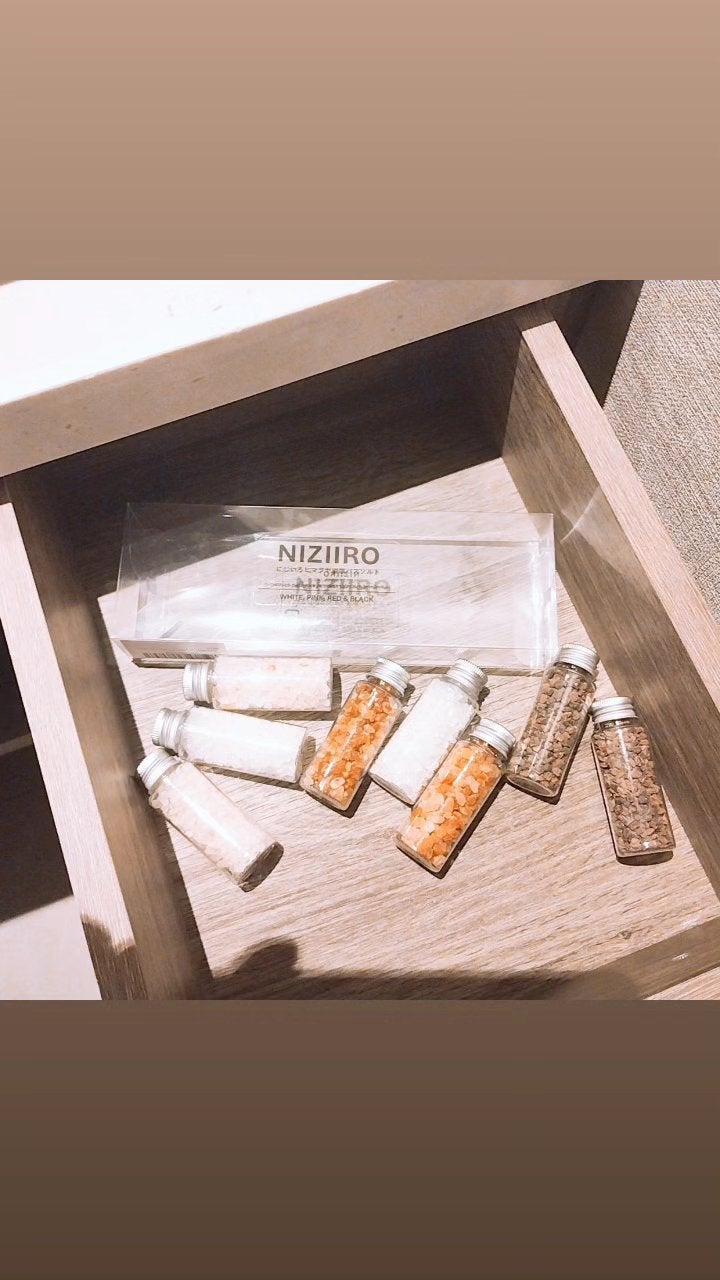 mcgroupakiko on LIPS 「ようやく夜になると秋めいて、お風呂にゆっくり浸かるのが待ち遠し..」(6枚目)