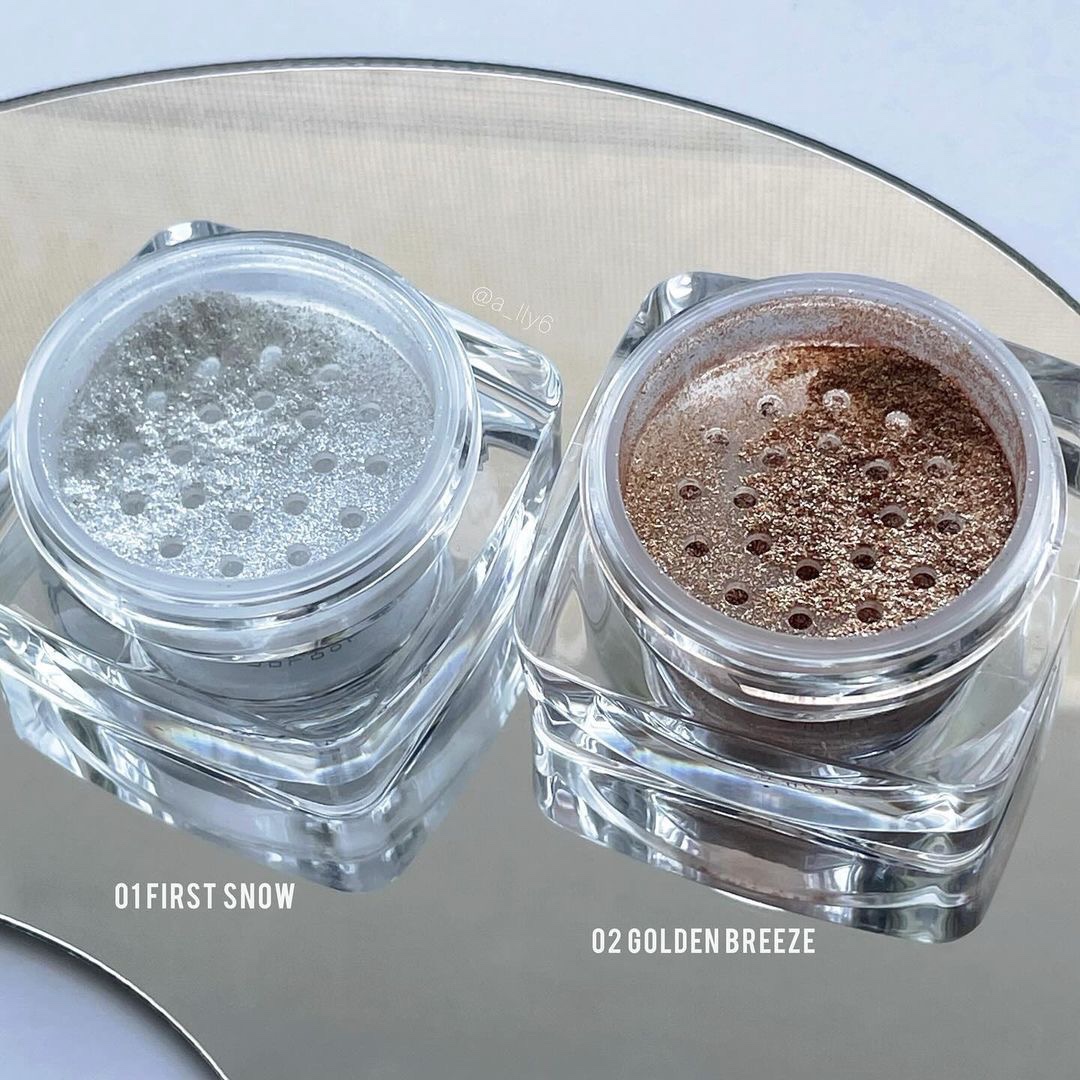 グリッターパウダー/BLING GLOW/パウダーハイライトを使ったクチコミ（2枚目）