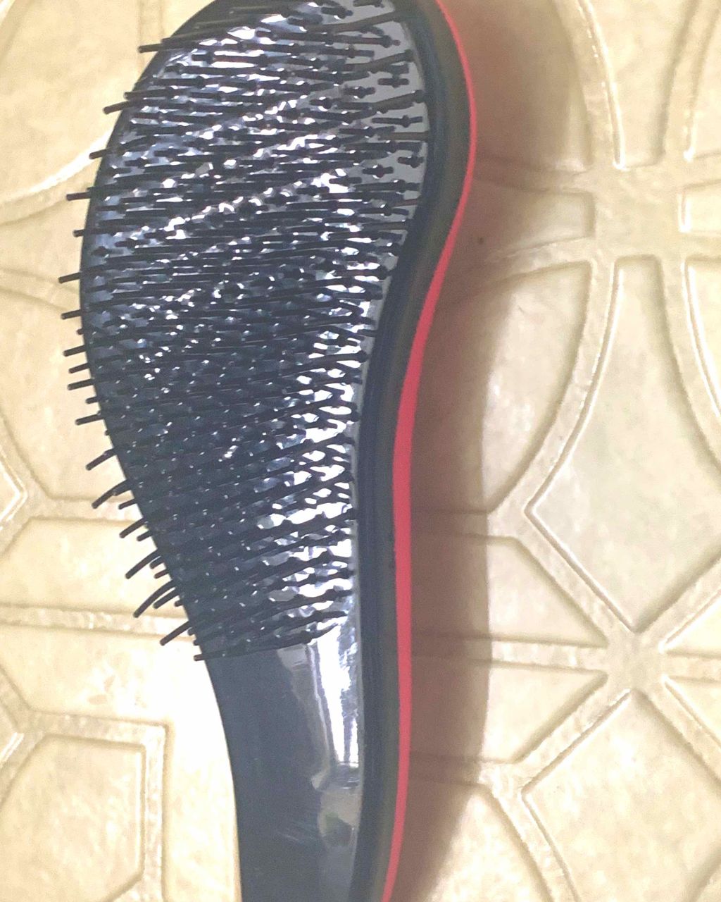 コンパクトスタイラー/TANGLE TEEZER/ヘアブラシを使ったクチコミ（2枚目）