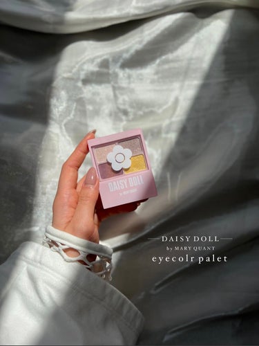 デイジードール アイカラー パレット P-01 オーキッドパープル/DAISY DOLL by MARY QUANT/パウダーアイシャドウを使ったクチコミ（1枚目）