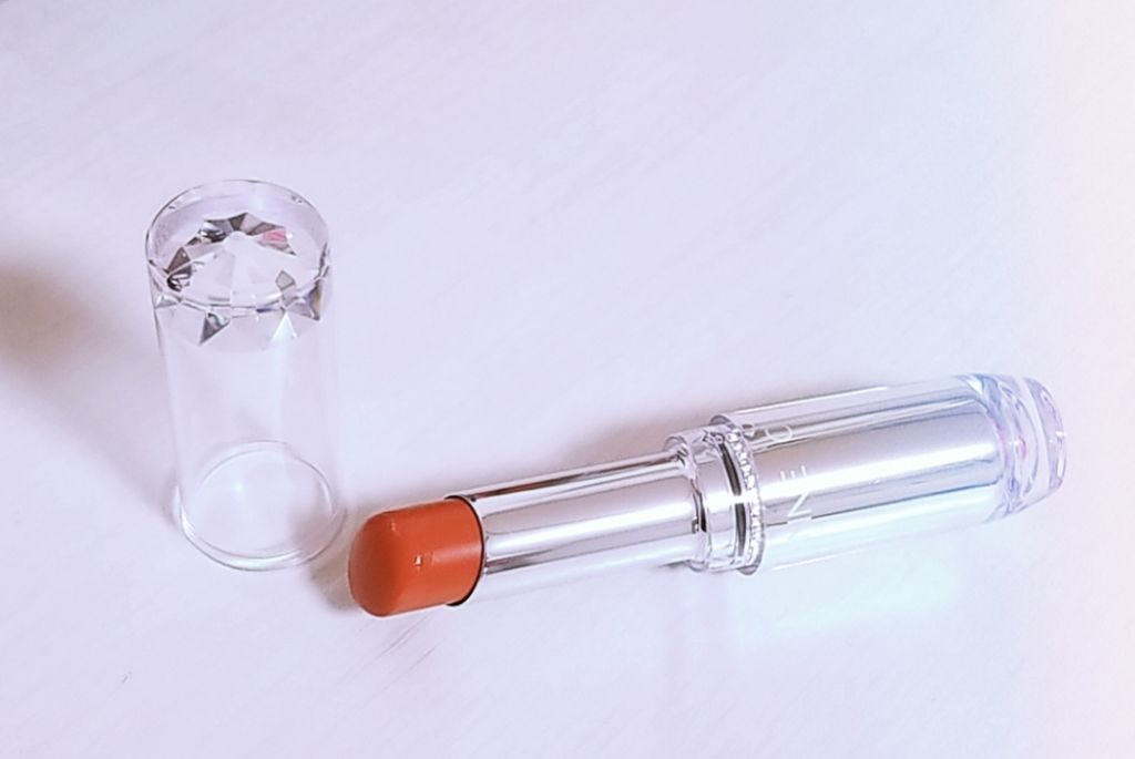 ラスティンググロスリップ/CEZANNE/口紅を使ったクチコミ（2枚目）