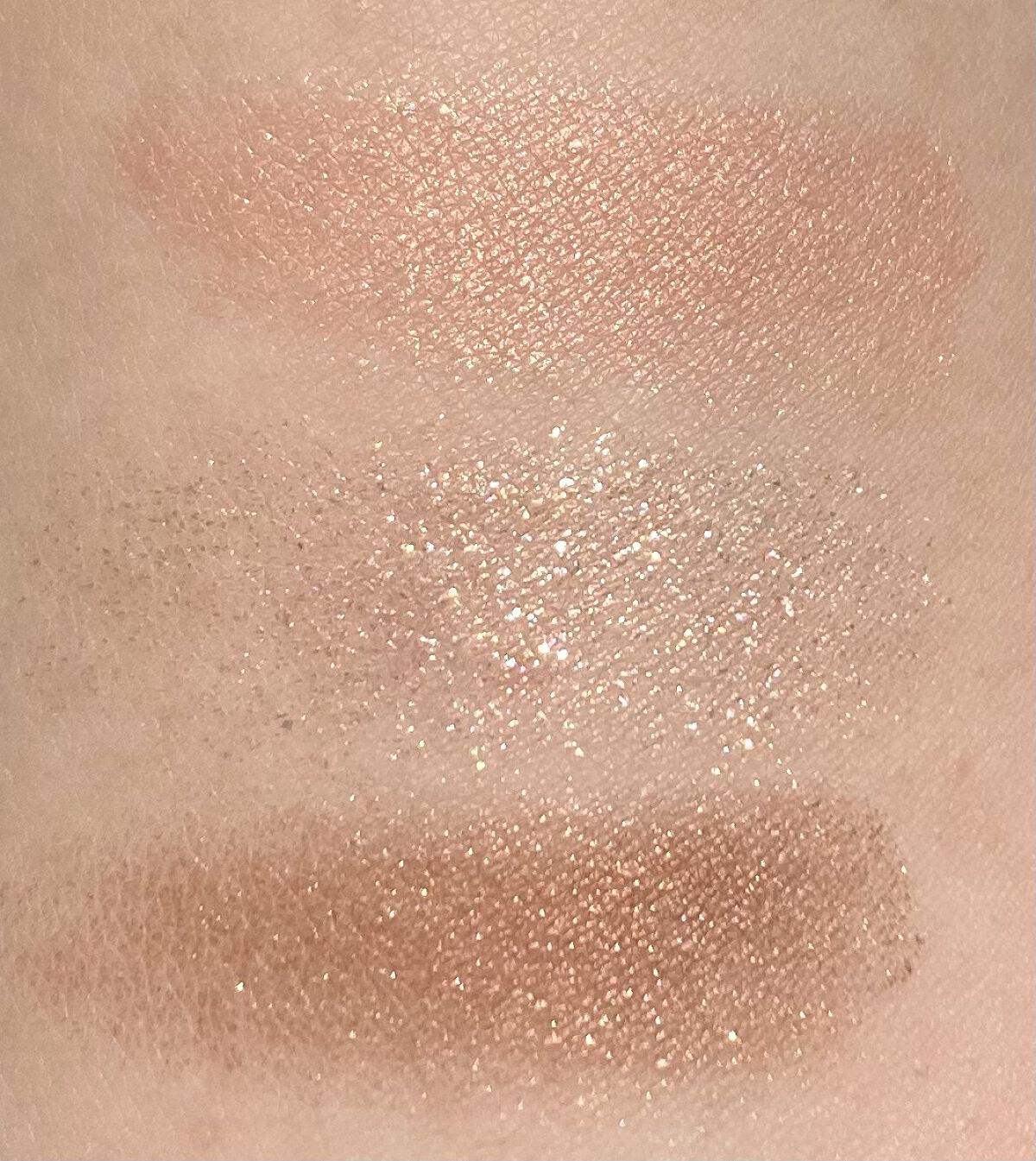 ジューシーピュアアイズ/キャンメイク/アイシャドウパレットを使ったクチコミ（3枚目）