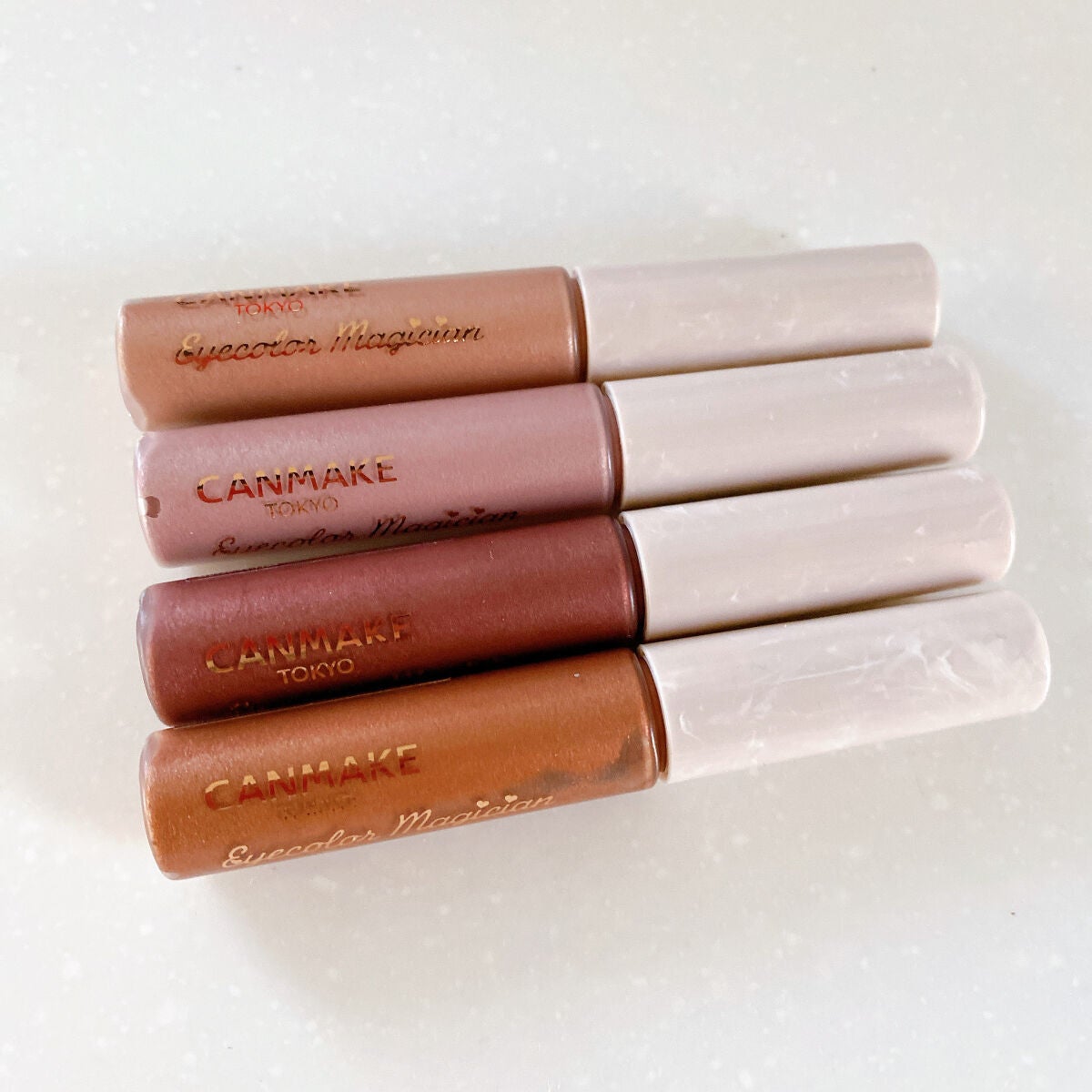 アイカラーマジシャン/キャンメイク/アイシャドウを使ったクチコミ(1枚目)