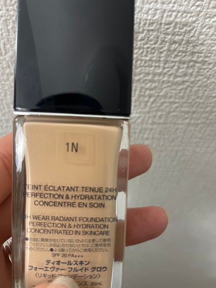 ディオールスキン フォーエヴァー フルイド グロウ/Dior/リキッドファンデーションを使ったクチコミ(2枚目)