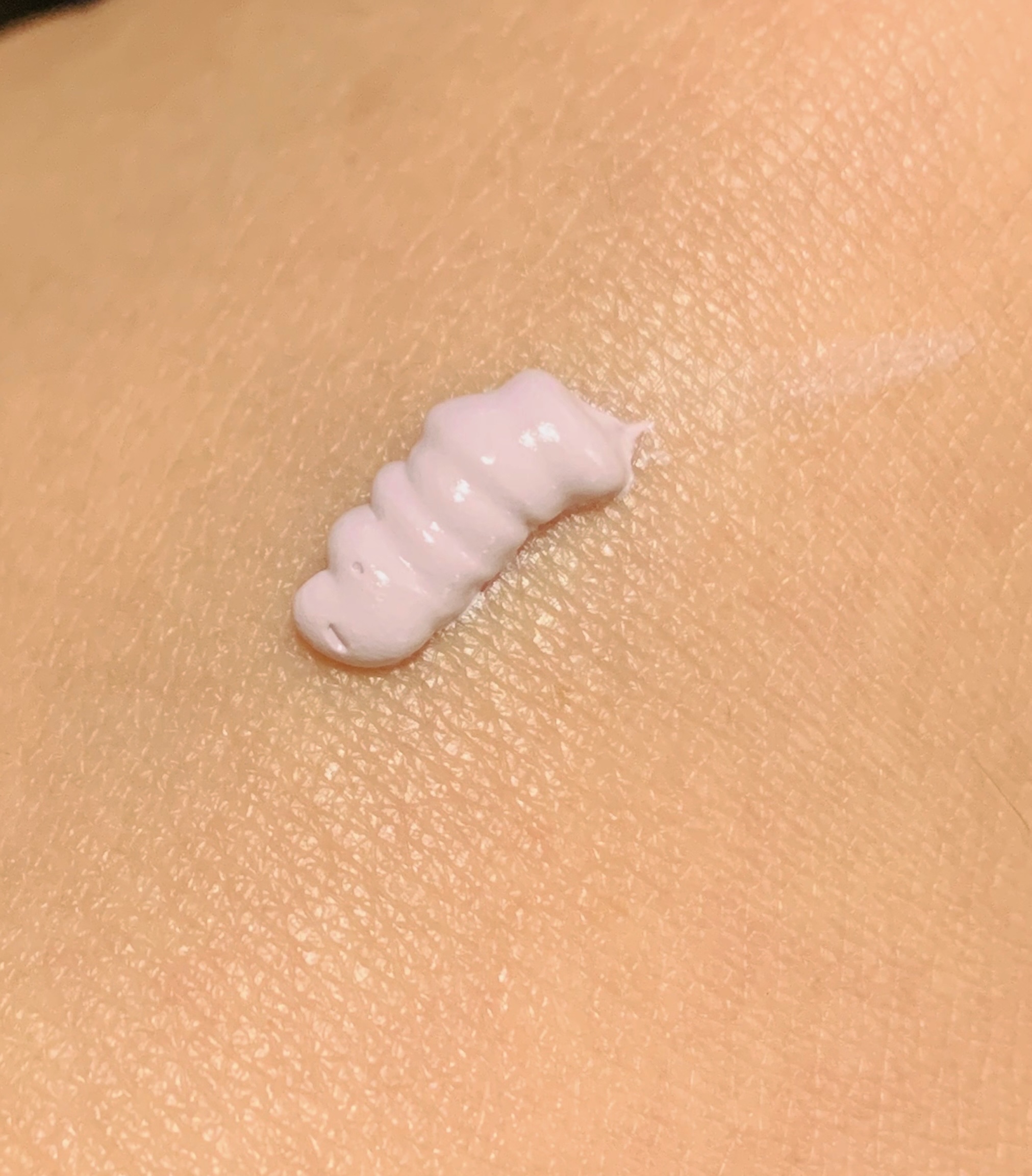 カラー コレクティング プライマー LV（ラベンダー）/DAISY DOLL by MARY QUANT/化粧下地を使ったクチコミ（2枚目）