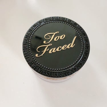 Too Faced ボーン ディス ウェイ エセリアル セッティング パウダーのクチコミ「\Too Faced ボーン ディス ウェイ 
　　　　　　　　　　エセリアル セッティング .....」（2枚目）