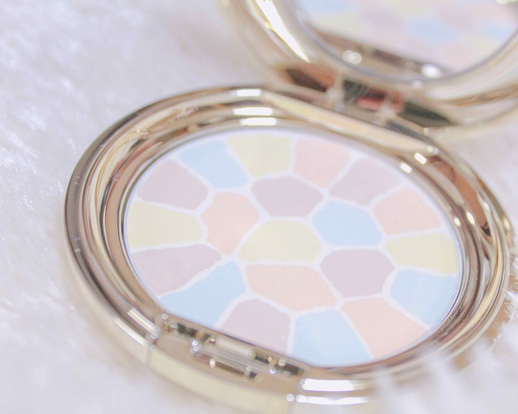 ラ プードル オートニュアンス/Elégance/プレストパウダーを使ったクチコミ（1枚目）