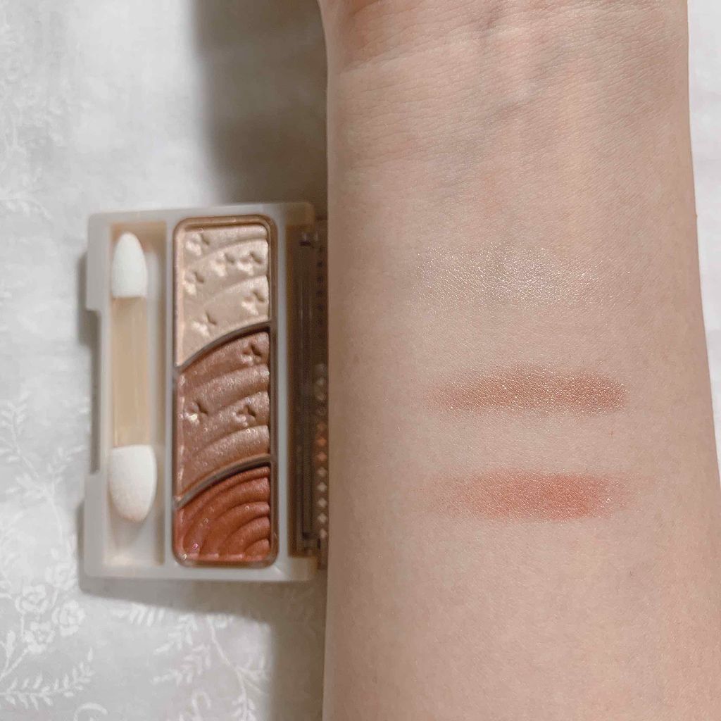 トーンアップアイシャドウ/CEZANNE/アイシャドウパレットを使ったクチコミ（2枚目）