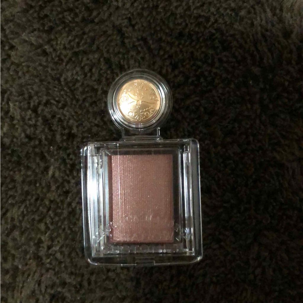 シャドーカスタマイズ/MAJOLICA MAJORCA/単色アイシャドウを使ったクチコミ（1枚目）