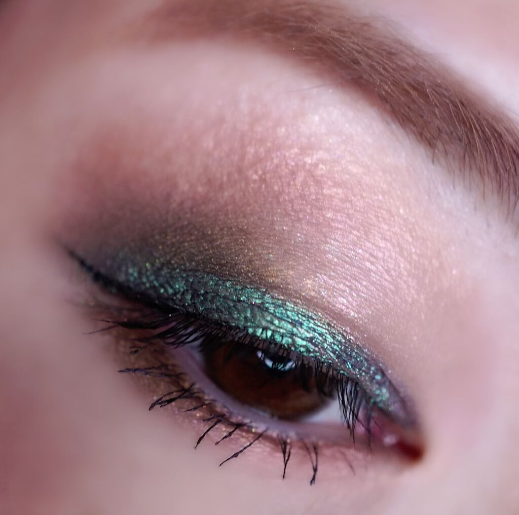 スパークルアイジェム/マクレール/ジェル・クリームアイシャドウを使ったクチコミ(4枚目)