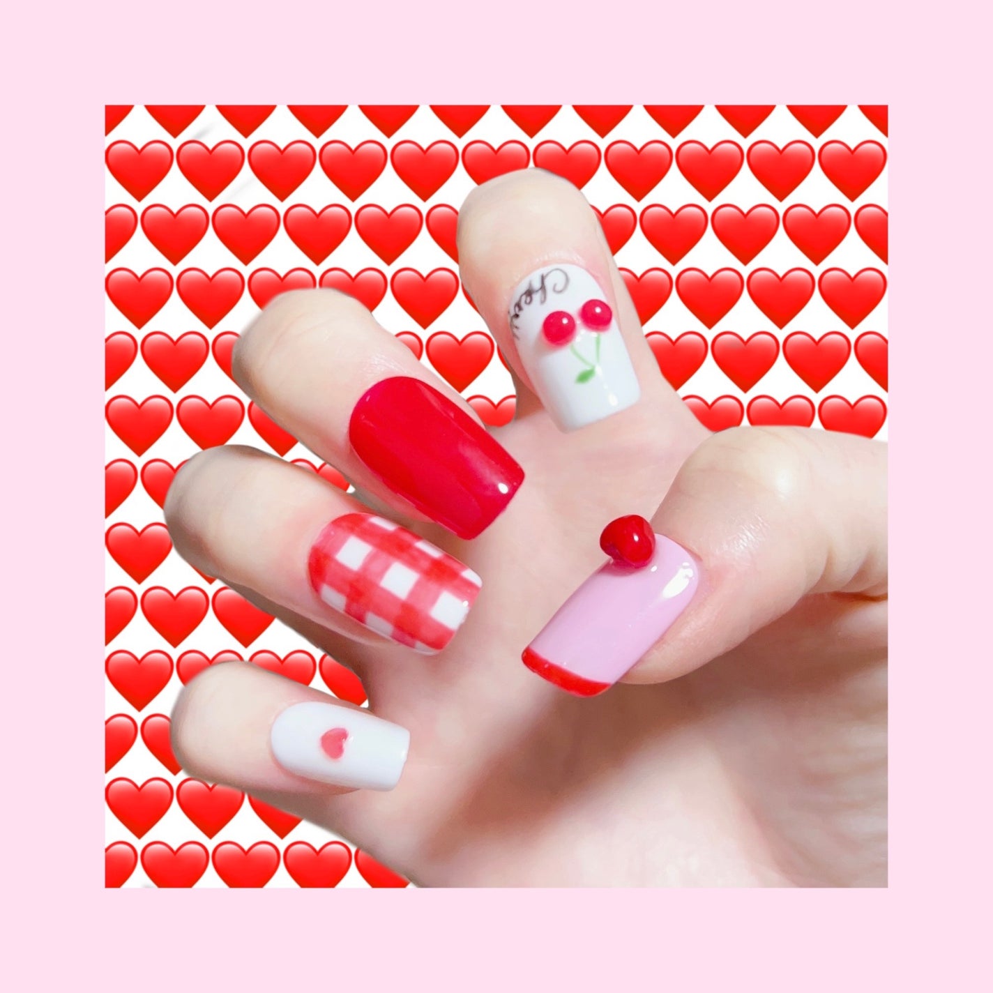 ねこ🐱 on LIPS 「※目チカチカ注意🙏Herliptoのワンピースに合わせて、チェ..」(2枚目)