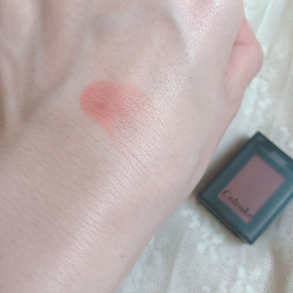 セルヴォーク ヴォランタリー アイズ/Celvoke/単色アイシャドウを使ったクチコミ（3枚目）