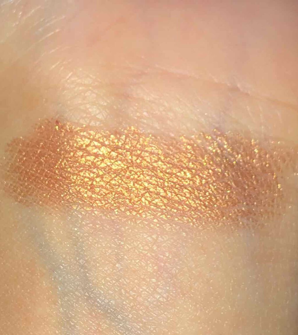 ミリコアイシャドウ/ビューティーワールド/単色アイシャドウを使ったクチコミ(2枚目)