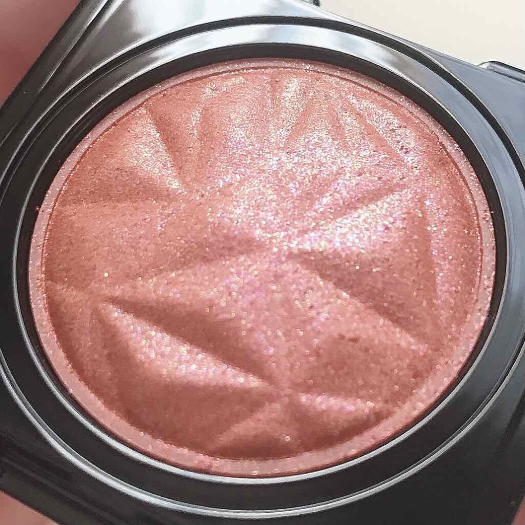 プリズム エアー シャドウ 20 RED BUD/CLIO/単色アイシャドウを使ったクチコミ（2枚目）