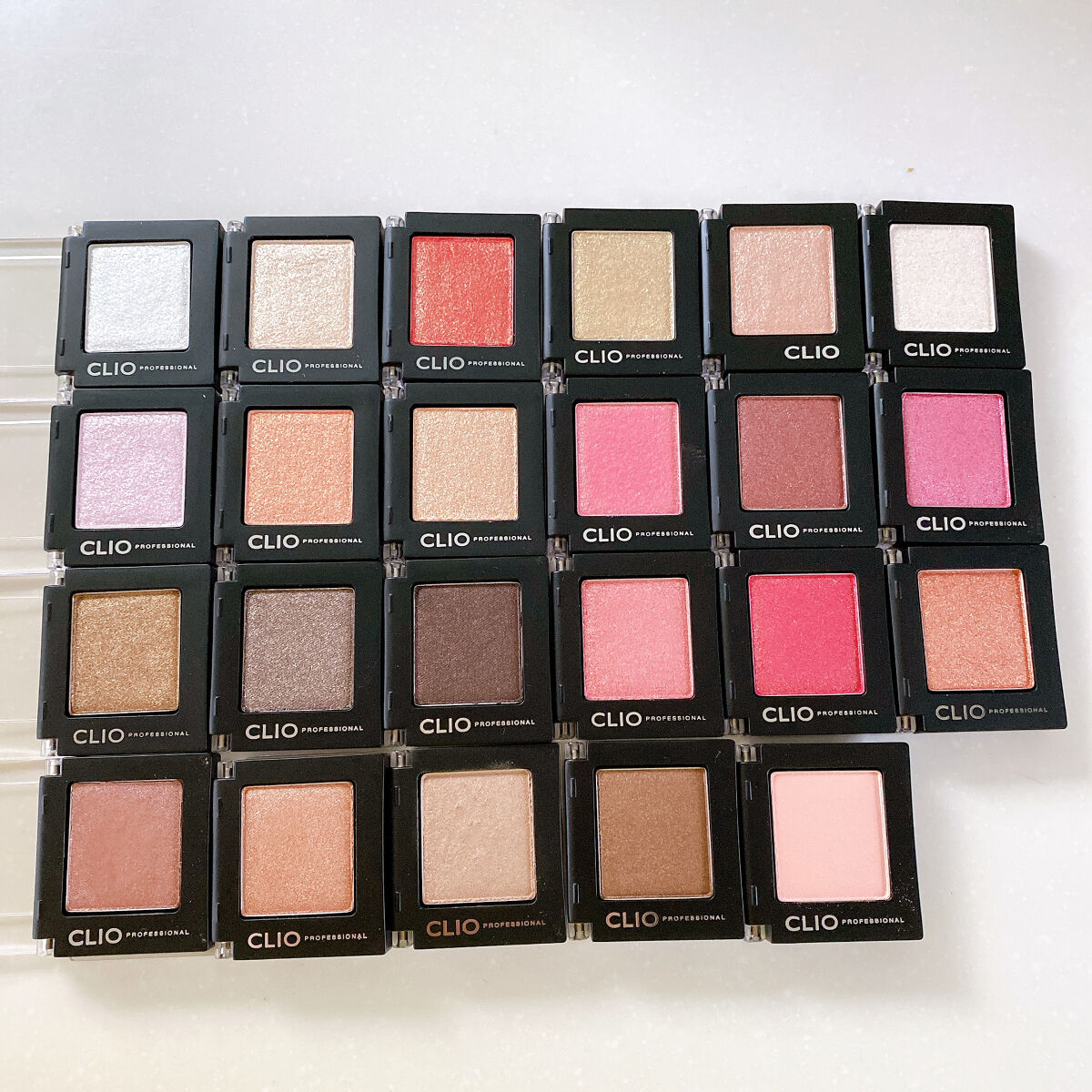 プロ シングル シャドウ G03  PIN LIGHT/CLIO/単色アイシャドウを使ったクチコミ（2枚目）