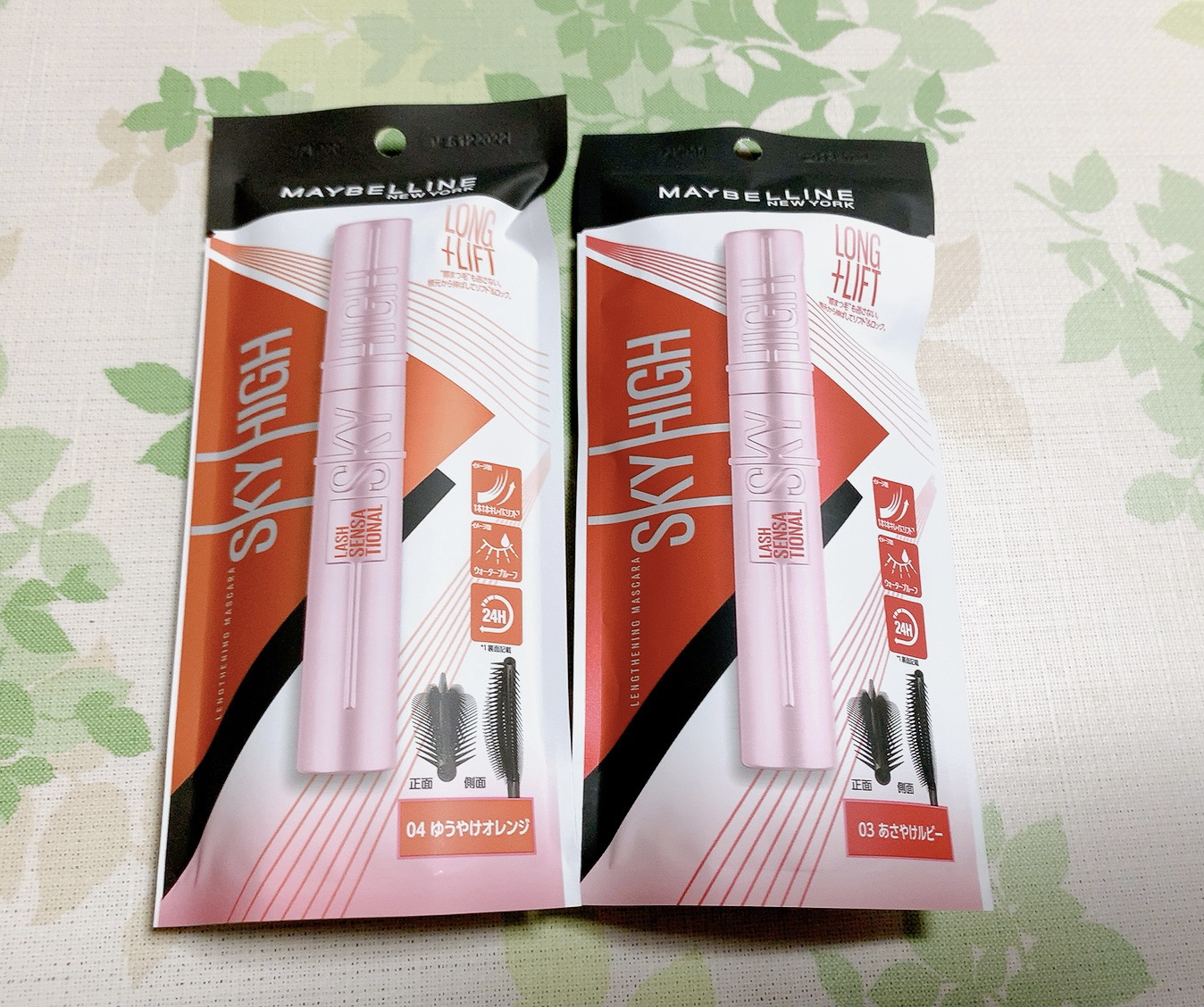 
◯MAYBELLINE NEW YORK スカイハイ
　03　あさやけルビー
　04　ゆうやけオレンジ

5月20日発売の新色


⭐︎話題のスカイハイから"あさやけルビー"
   "ゆうやけオレンジ"が登場！

⭐︎根元からとかしてキレ