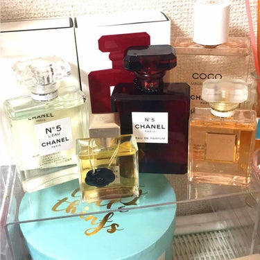 シャネル N°5 ロー オードゥ トワレット (ヴァポリザター) 100ml/CHANEL/香水(レディース)を使ったクチコミ（3枚目）