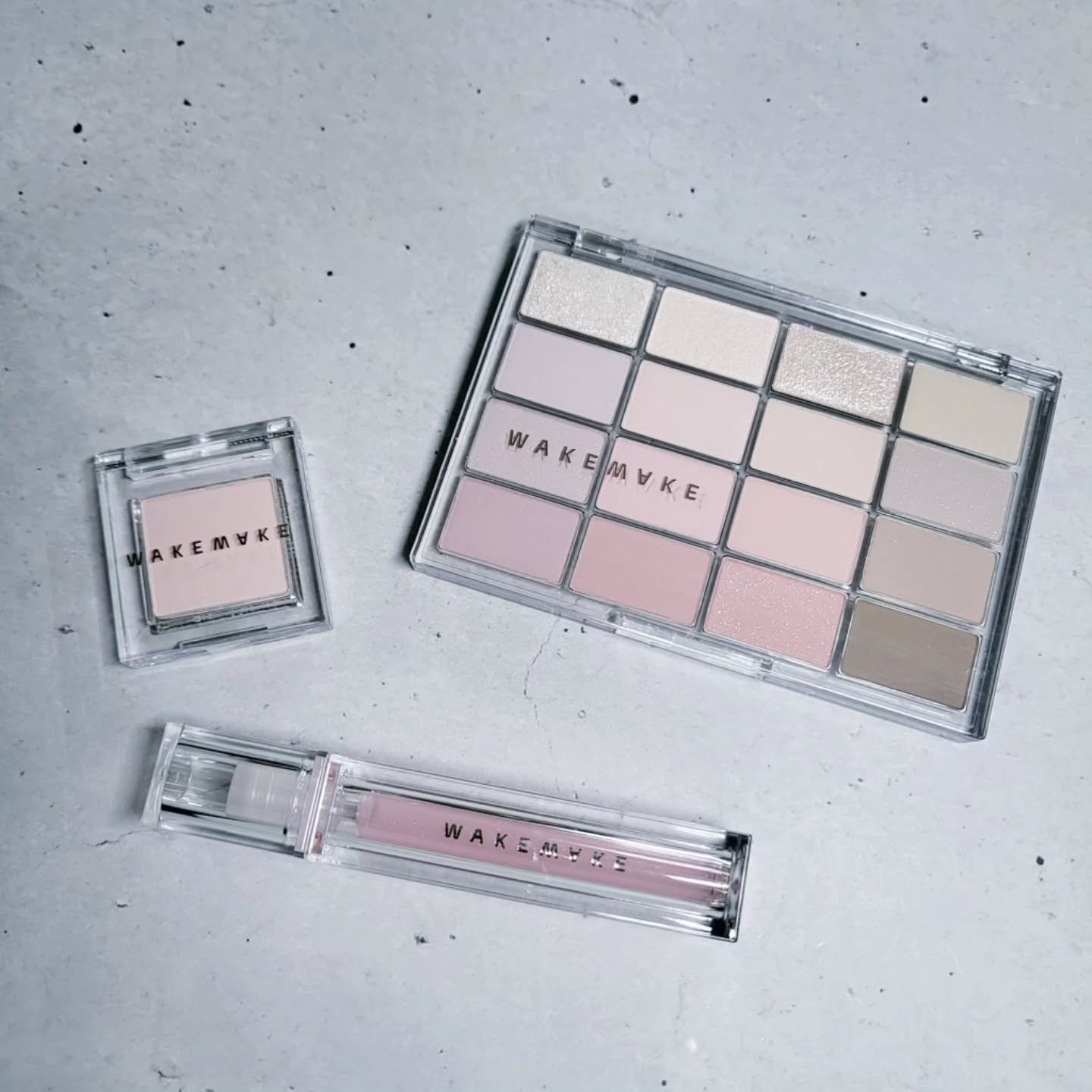 ソフトブラーリングアイパレット/wakemake/アイシャドウパレットを使ったクチコミ（1枚目）
