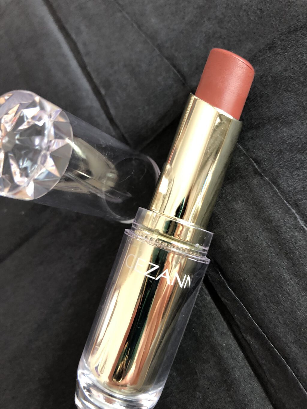 ラスティンググロスリップ/CEZANNE/口紅を使ったクチコミ（1枚目）