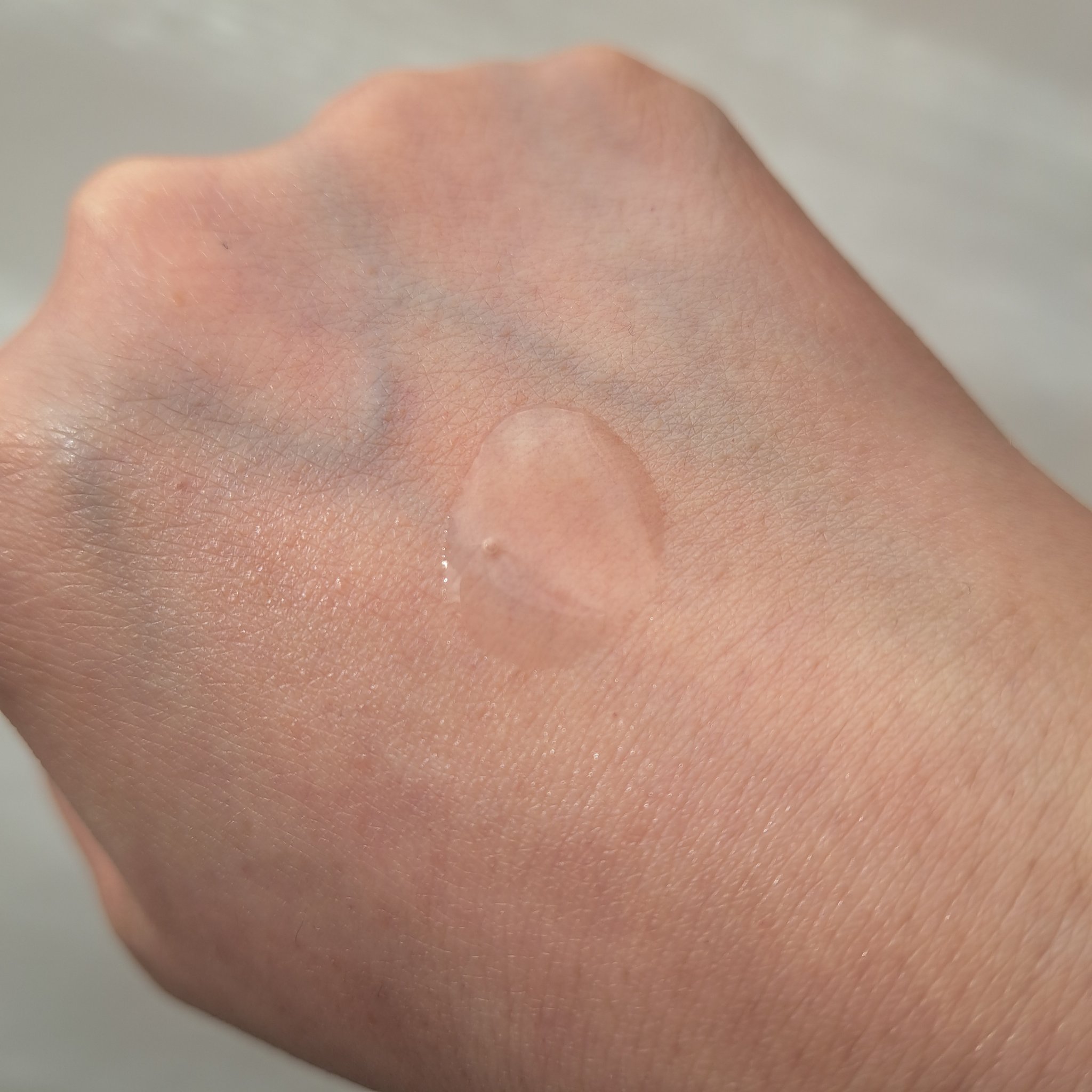 AHC セラムコレクション モイスチャーケアのクチコミ「︎︎︎︎︎︎︎ ☑︎︎ AHC
Serum Collection Moisture Care .....」（3枚目）