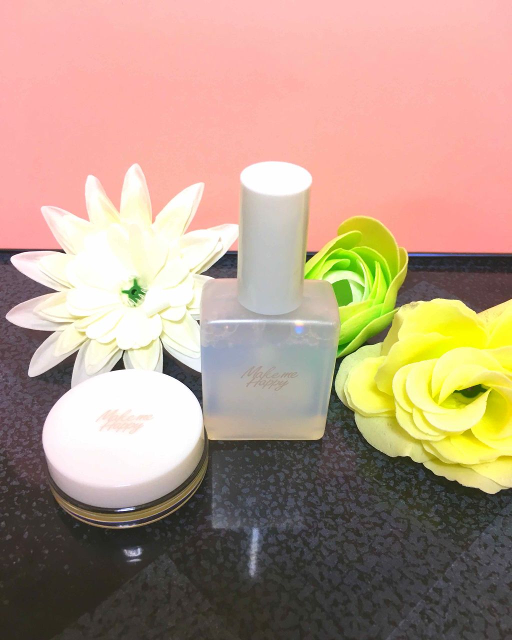 メイクミーハッピー ソリッドパフューム WHITE/キャンメイク/練り香水を使ったクチコミ（1枚目）