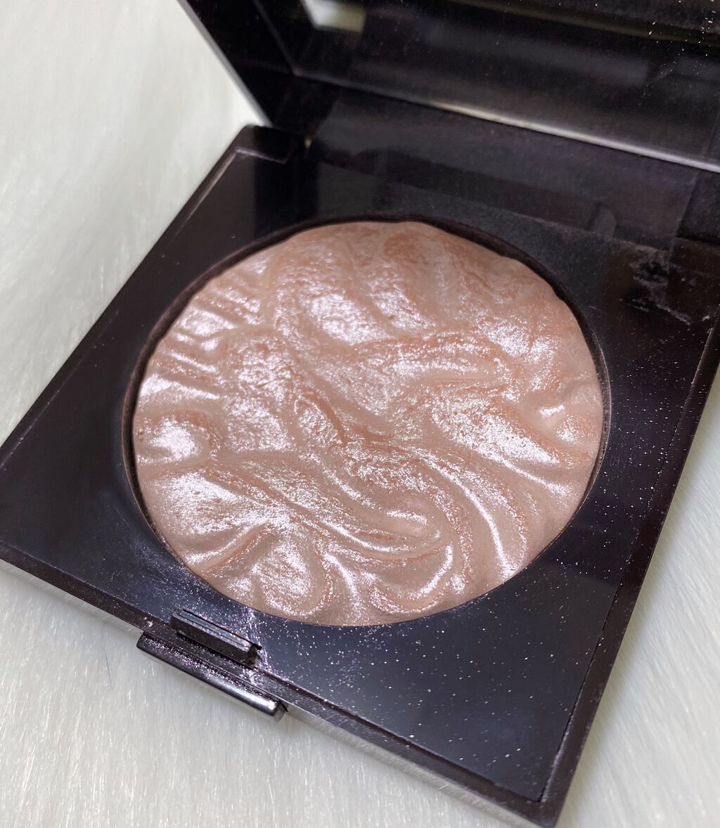 フェイスイルミネーター/ローラ メルシエ/パウダーハイライトを使ったクチコミ（1枚目）