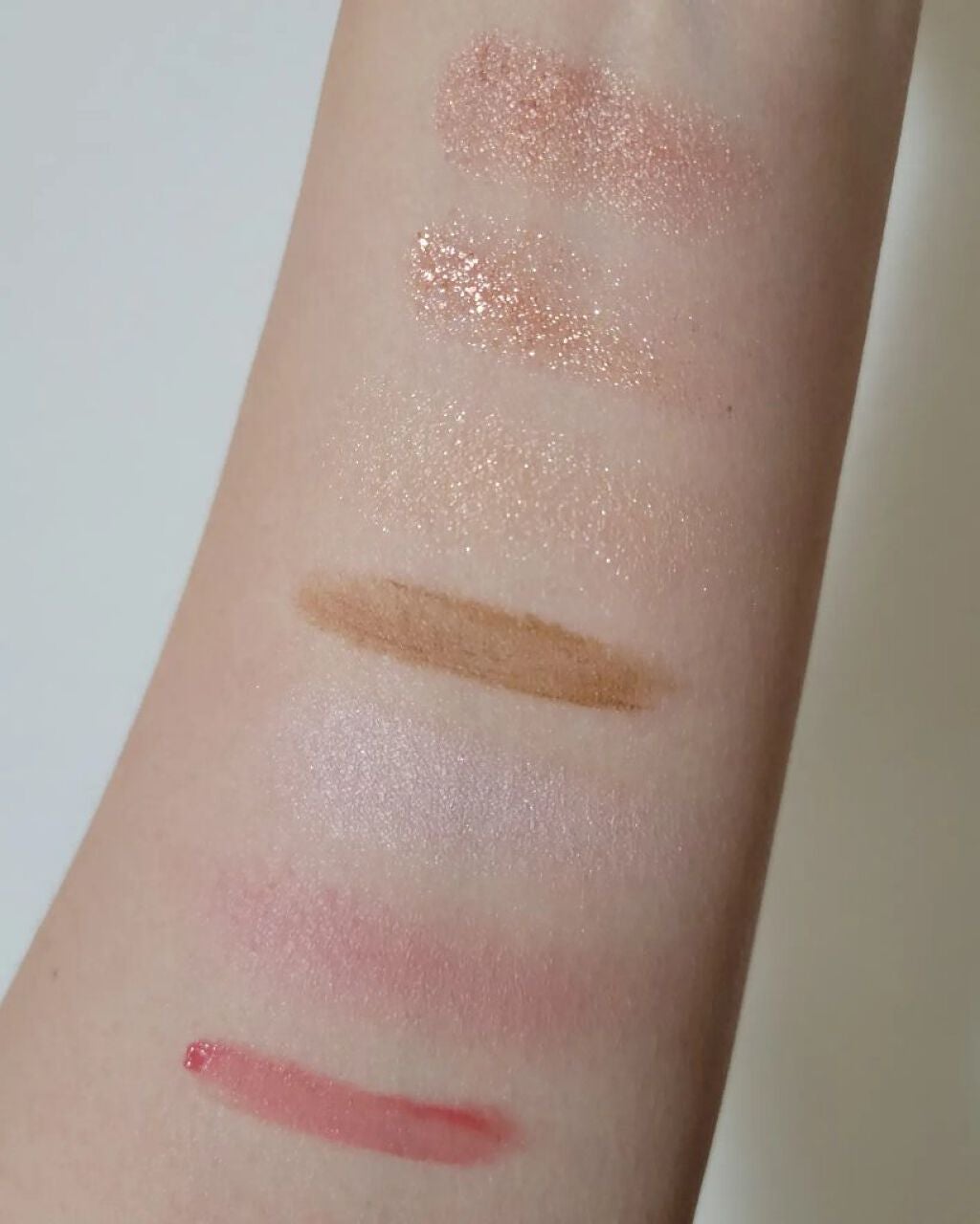 ザ ナウナウアイズ/RMK/単色アイシャドウを使ったクチコミ(3枚目)