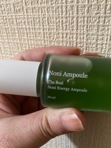 celimax Noni Ampuleのクチコミ「お店の人に勧められて購入しました。

緑色のトロミのある液体ですが、馴染みは良いです♪

ノニ.....」（3枚目）