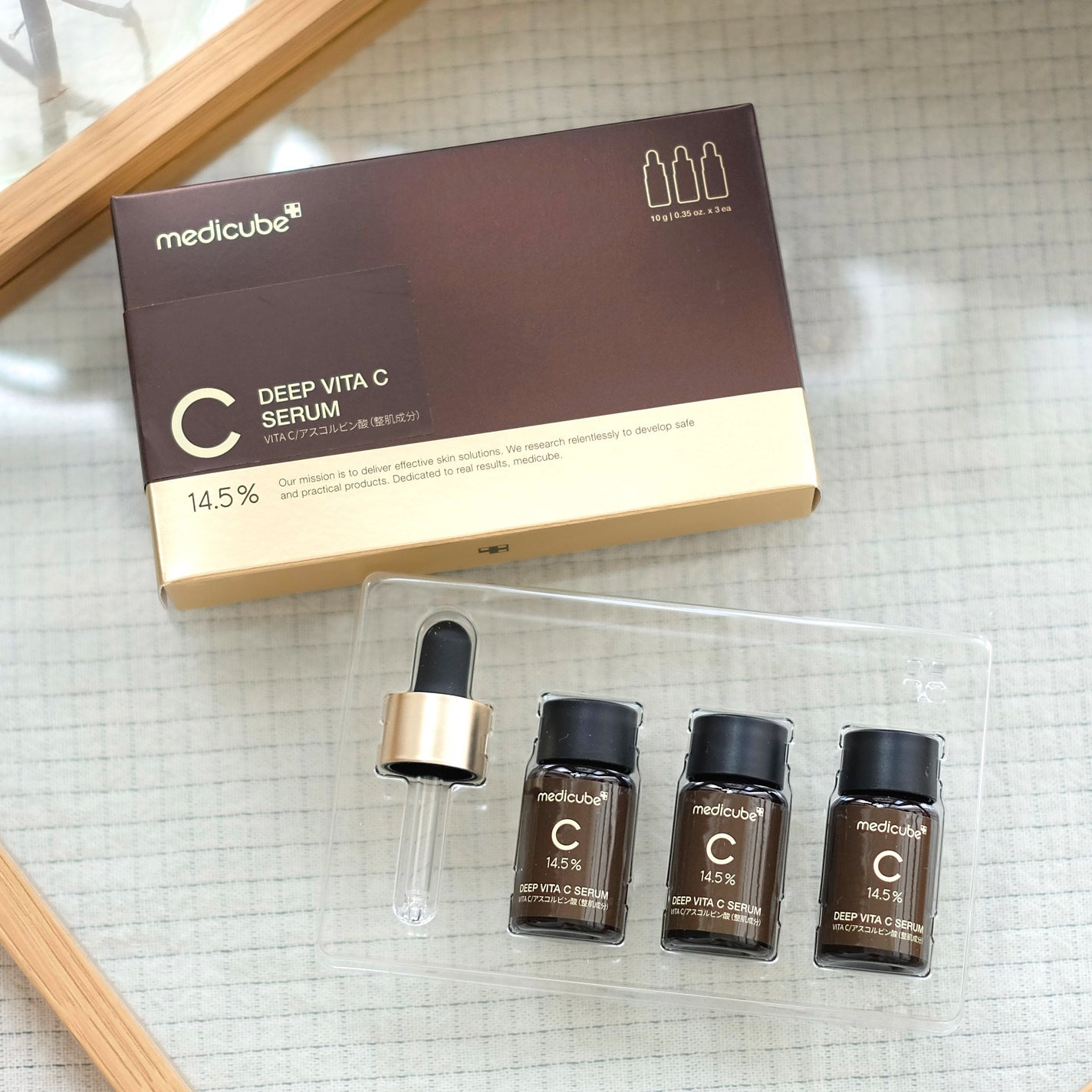 ディープビタCアンプル2.0/MEDICUBE/美容液を使ったクチコミ(2枚目)