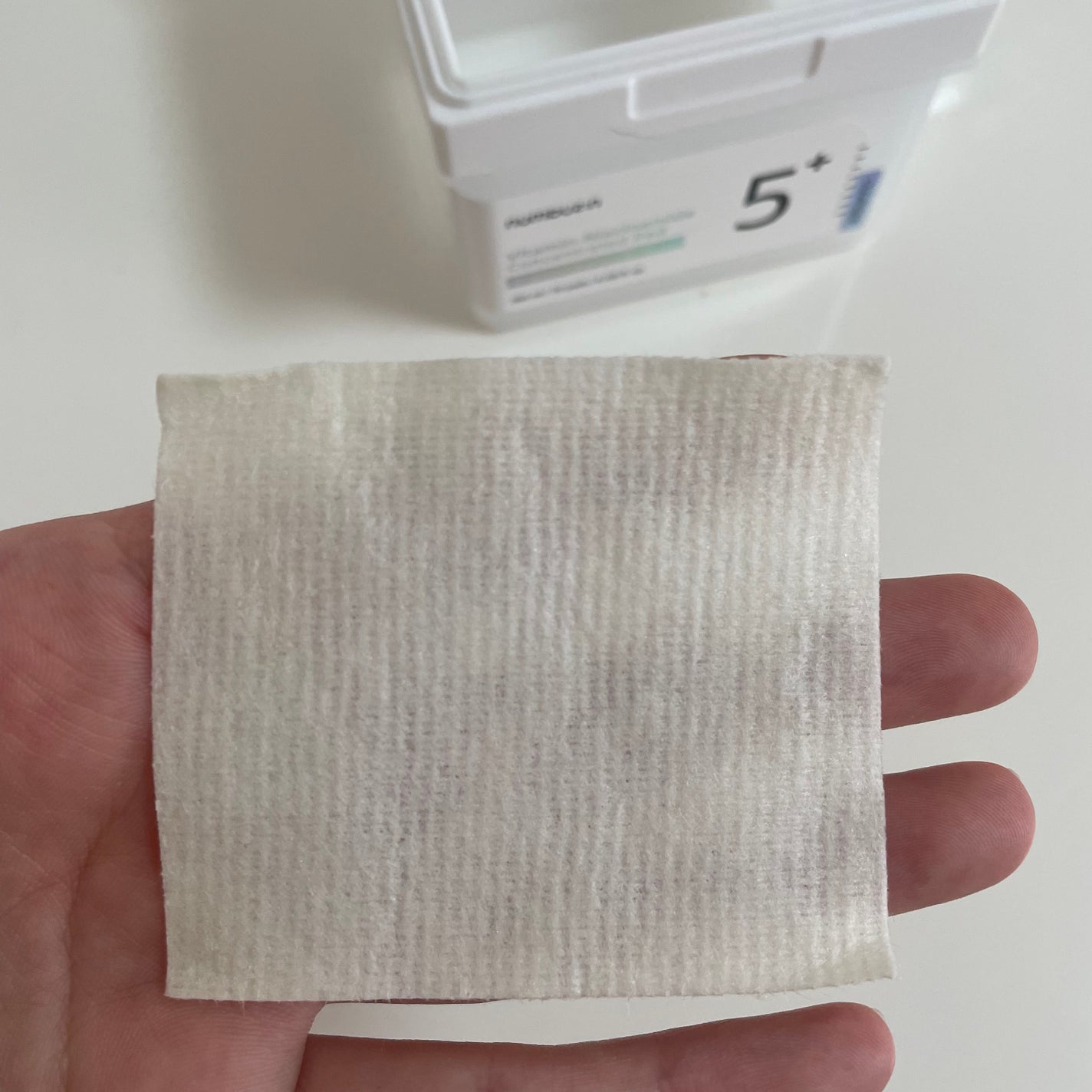 5番 白玉グルタチオンCフィルムパッド/numbuzin/トナーパッドを使ったクチコミ(2枚目)