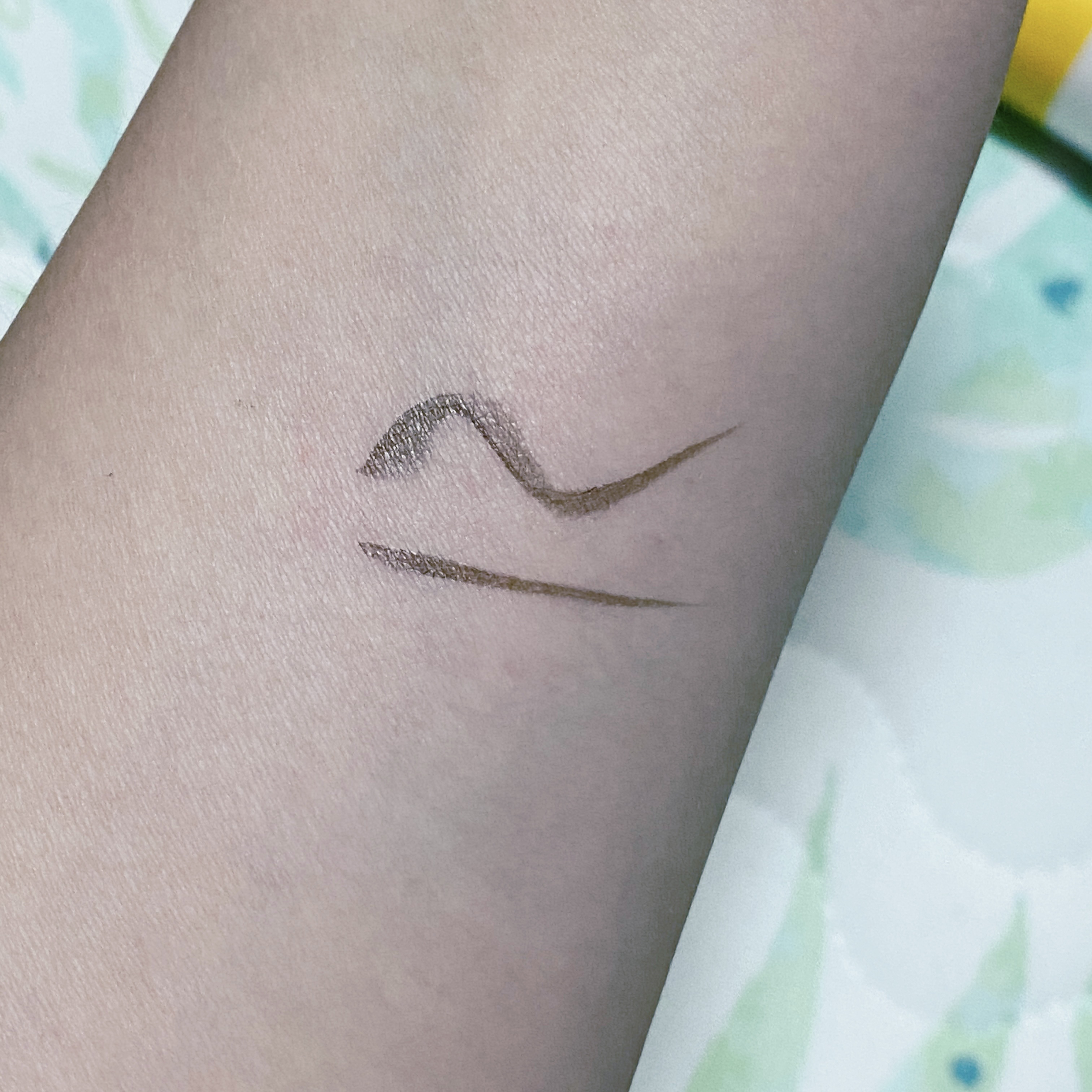 リアルラスティングアイライナー24hWP/K-パレット/リキッドアイライナーを使ったクチコミ（3枚目）