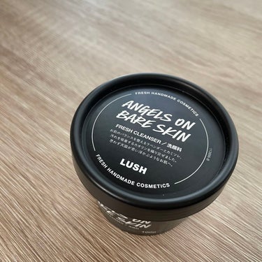 ふわふわ肌になれる！？敏感肌も使える優しいスクラブ洗顔

#LUSH
#天使の優しさ
#スクラブ洗顔

今回LIPSを通じてLUSHさんよりプレゼントいただきました！

LUSHの洗顔は
ずっと気になっ