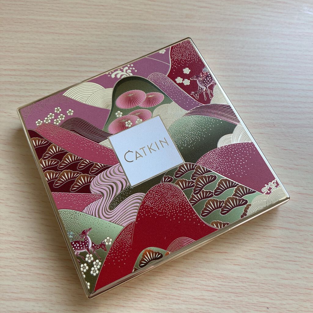 長相思シリーズ 9色アイシャドウパレット/CATKIN/アイシャドウパレットを使ったクチコミ(4枚目)