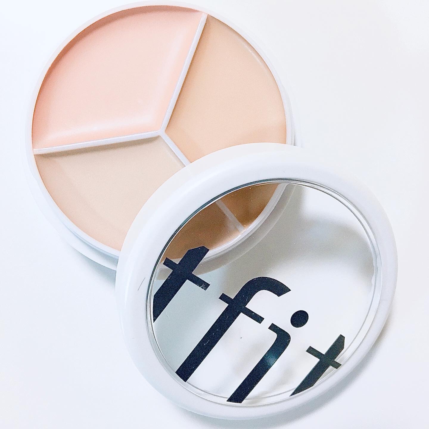 カバーアッププロコンシーラー/TFIT/パレットコンシーラーを使ったクチコミ（1枚目）