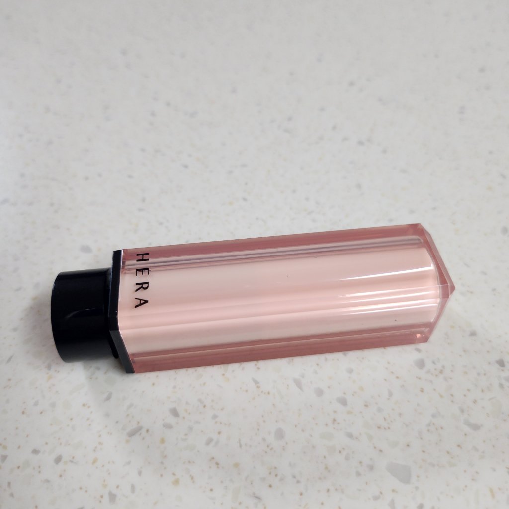 センシュアル ヌードバーム/HERA/リップバームを使ったクチコミ（3枚目）