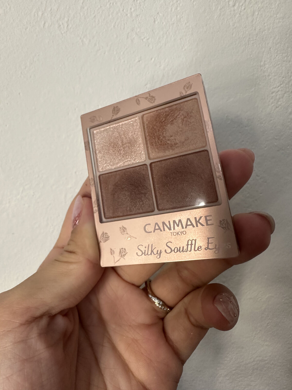 シルキースフレアイズ（マットタイプ）/キャンメイク/アイシャドウパレットを使ったクチコミ（2枚目）