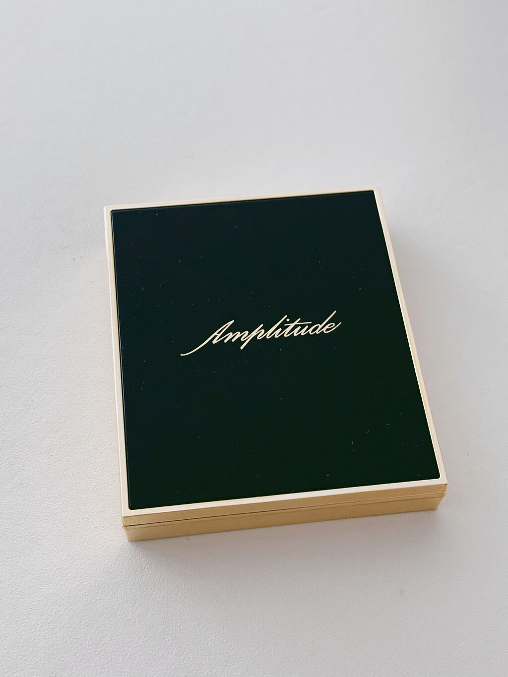 コンスピキュアス アイズ 03 ライトブラウン/Amplitude/アイシャドウパレットを使ったクチコミ（2枚目）