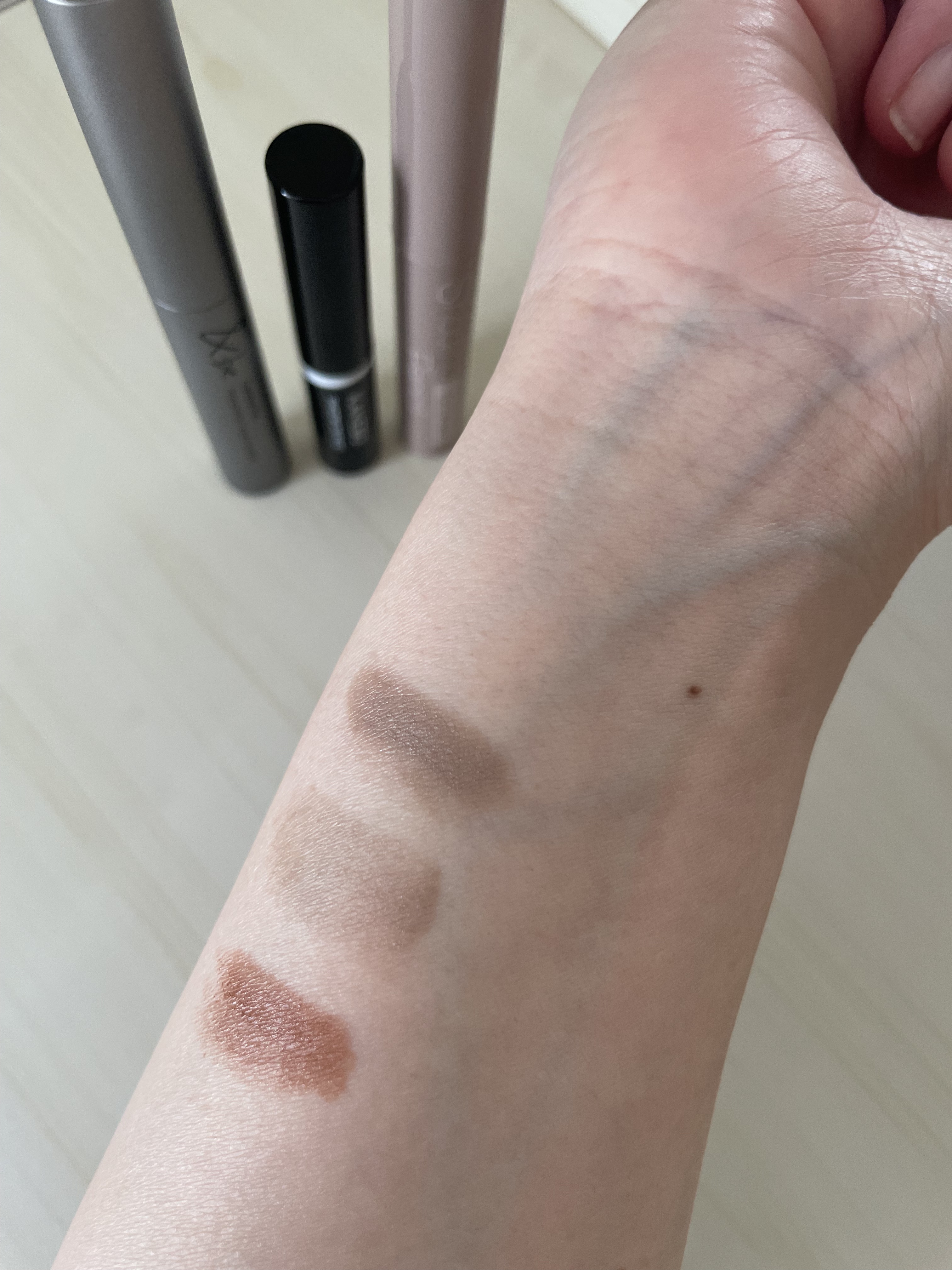 シェーディングペンシル/CEZANNE/ハイライト・シェーディングを使ったクチコミ（2枚目）