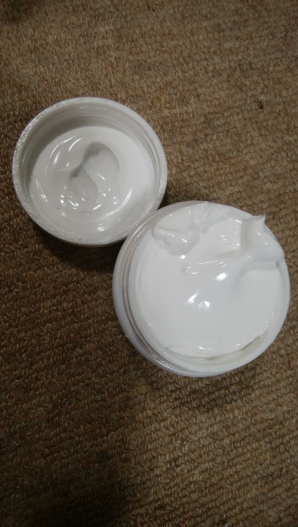 Instawhite トーンアップクリーム/Instawhite/化粧下地を使ったクチコミ（3枚目）