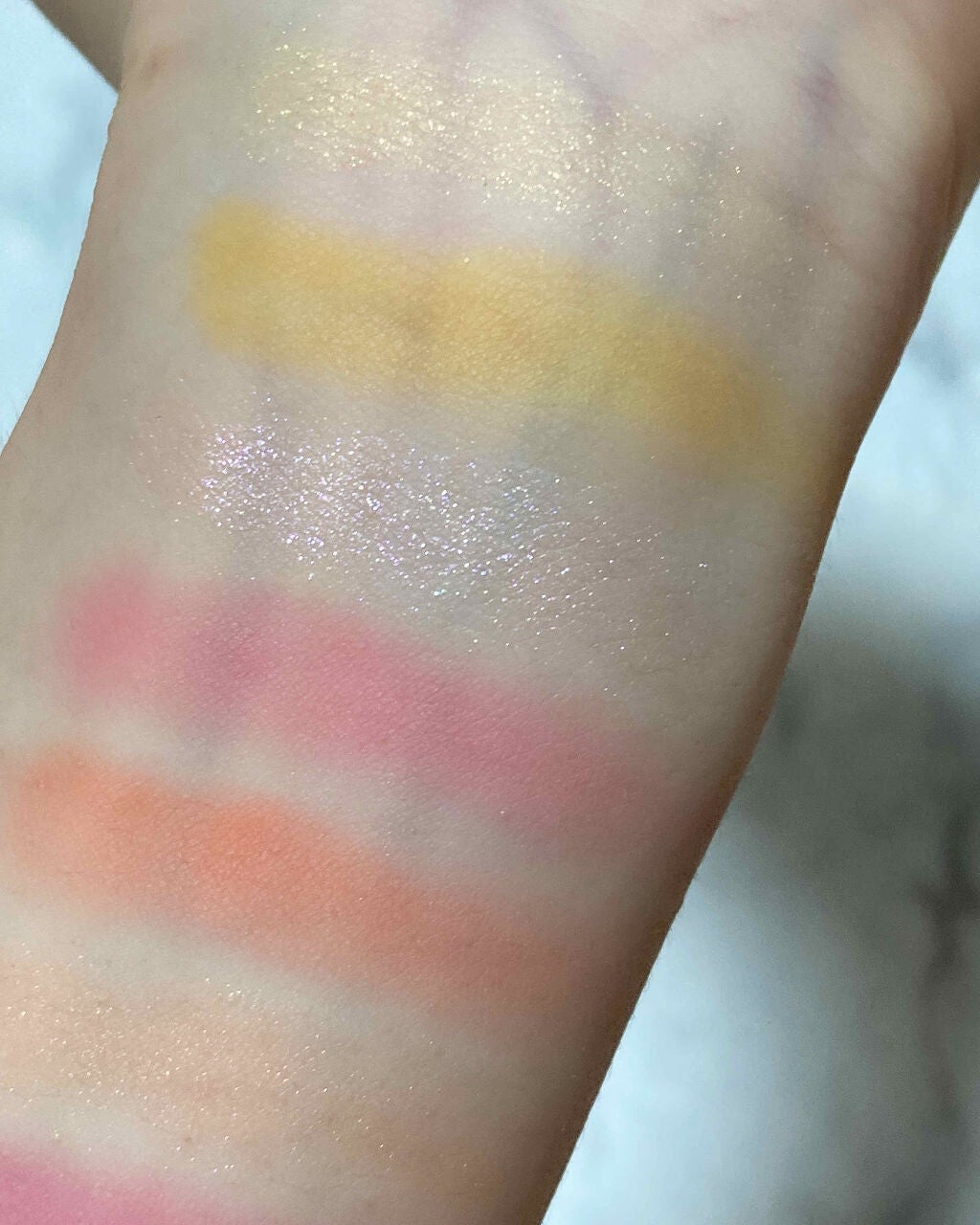UR GLAM BLOOMING EYE COLOR PALETTE/U R GLAM/アイシャドウパレットを使ったクチコミ(3枚目)