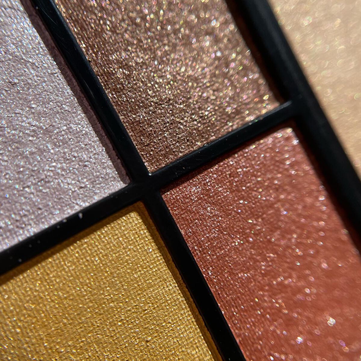 15thアニバーサリーミネラルアイ&チークカラーパレット/エトヴォス/アイシャドウパレットを使ったクチコミ(3枚目)