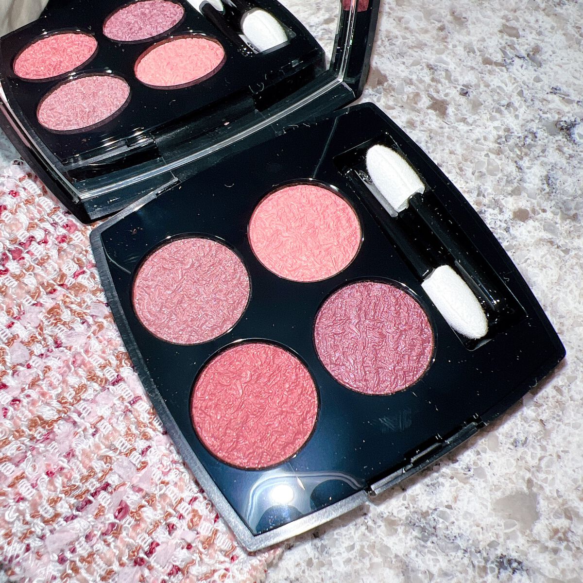 レ キャトル オンブル ツイード/CHANEL/アイシャドウパレットを使ったクチコミ（3枚目）