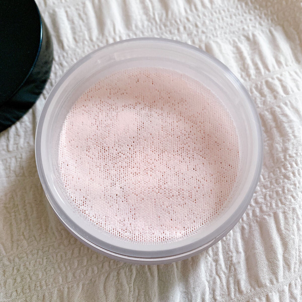 アドバンスドエシリアルスムースオペレーター ルースパウダー/THREE/ルースパウダーを使ったクチコミ(2枚目)