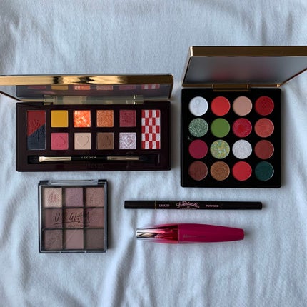 UR GLAM BLOOMING EYE COLOR PALETTE/U R GLAM/アイシャドウパレットを使ったクチコミ(1枚目)