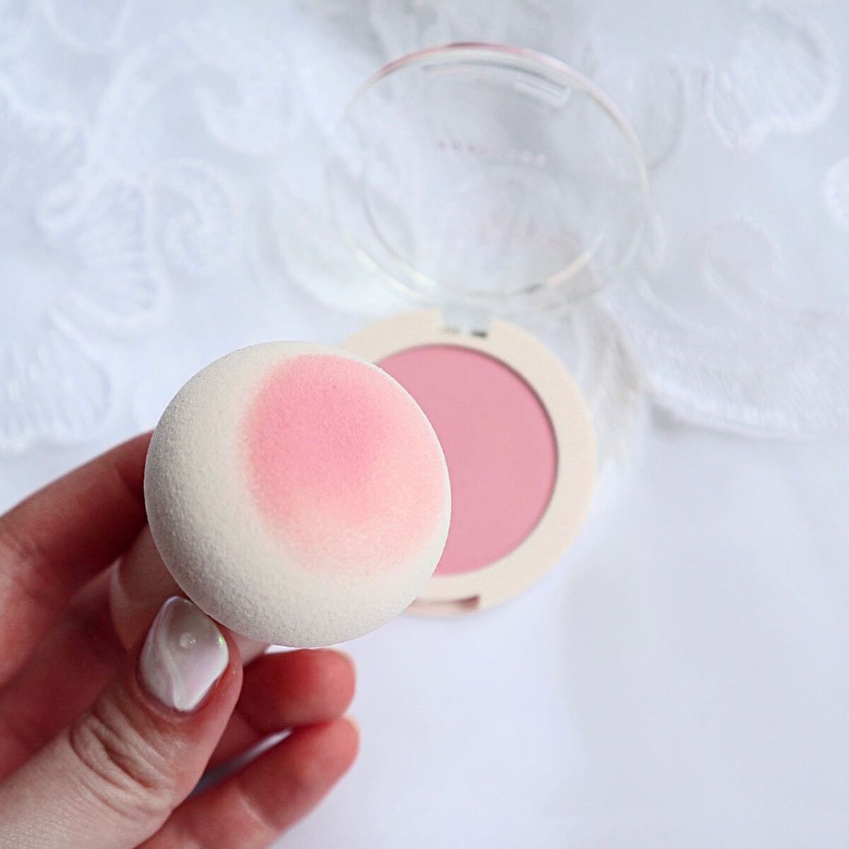 ピュアブラッシャー パフ付き 05 ウィンター/フォレンコス/パウダーチークを使ったクチコミ（2枚目）