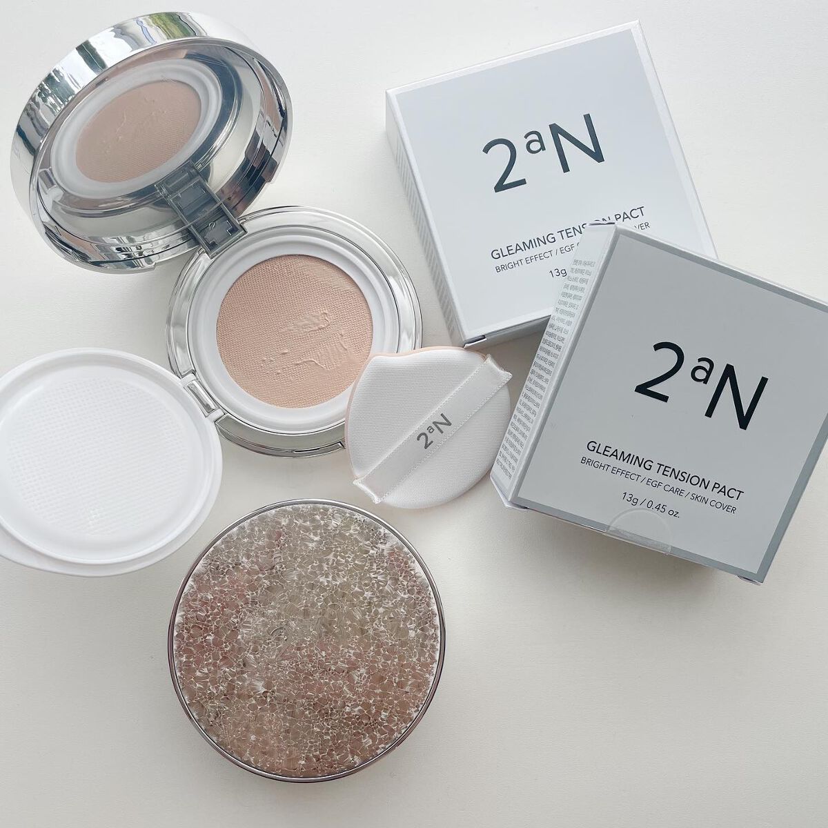 グリーミングテンションパクト/2aN/クリーム・エマルジョンファンデーションを使ったクチコミ(1枚目)