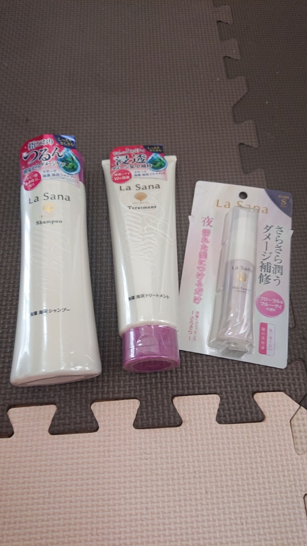 海藻 ヘア エッセンス さらさら/ラサーナ/ヘアオイルを使ったクチコミ（1枚目）