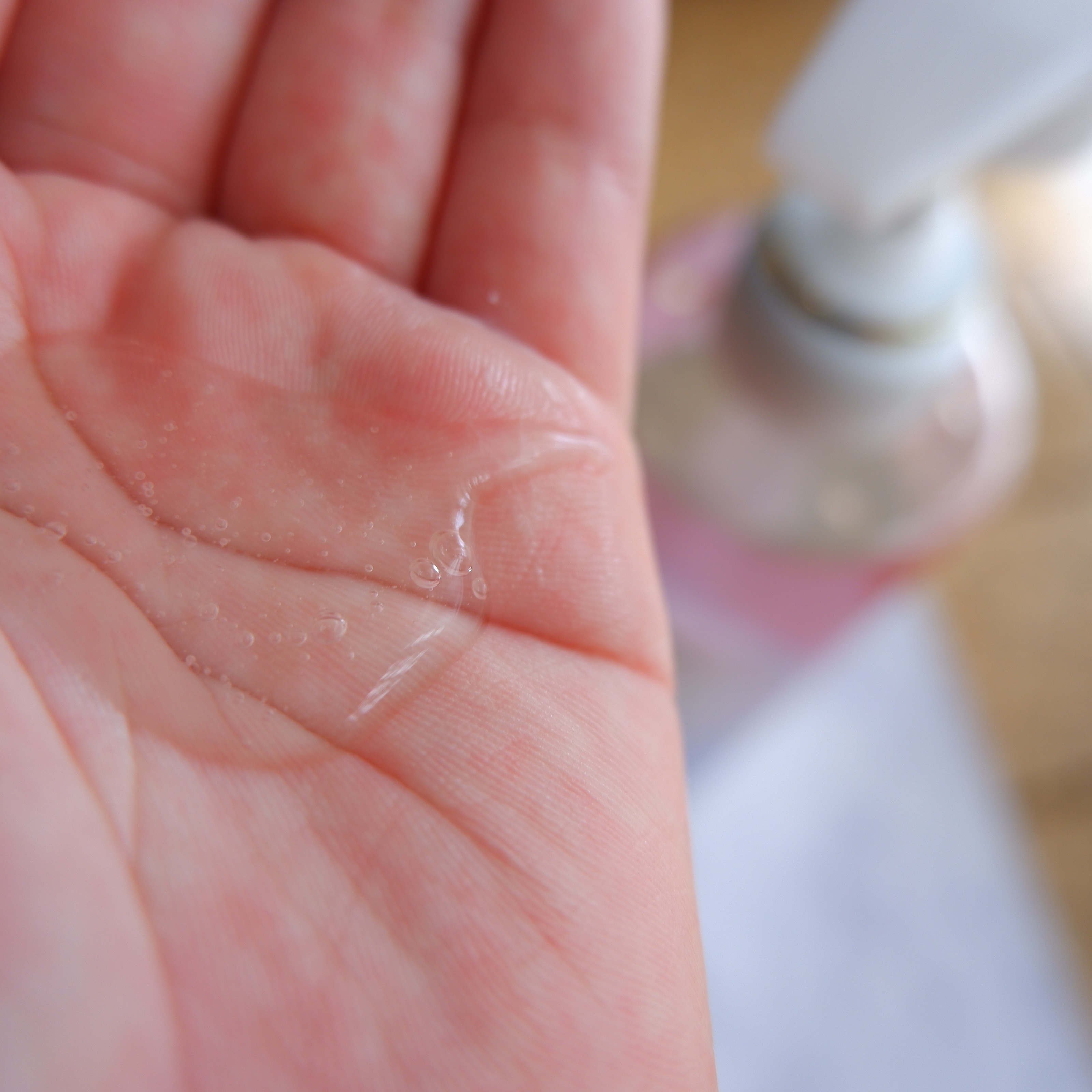 ラックス バスグロウ リペア＆シャイン ヘアブースター/LUX/洗い流すヘアトリートメントを使ったクチコミ（2枚目）